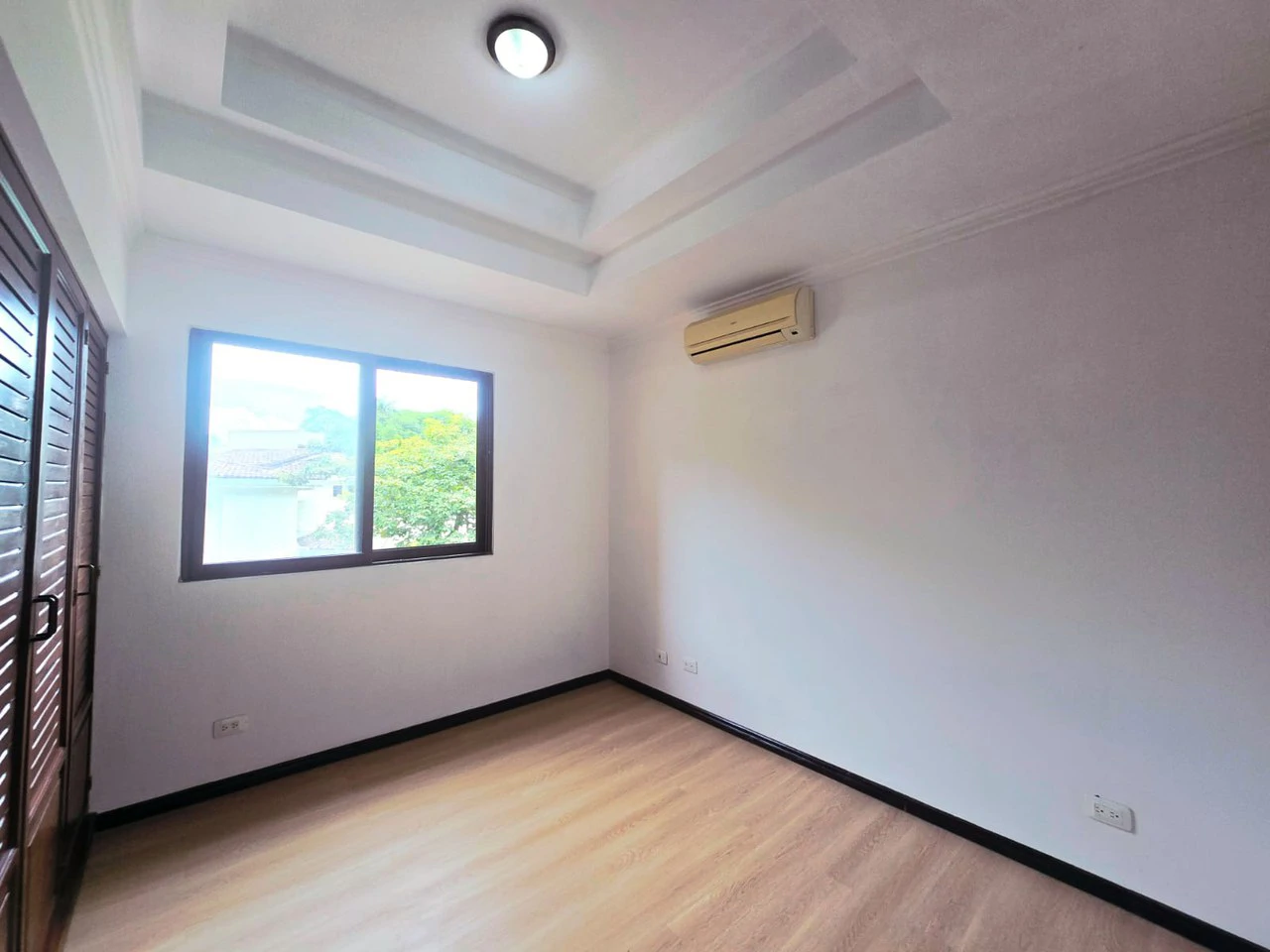 BARGAIN House for sale en gated community Ciudad Colon Costa Rica - Gallery image 17