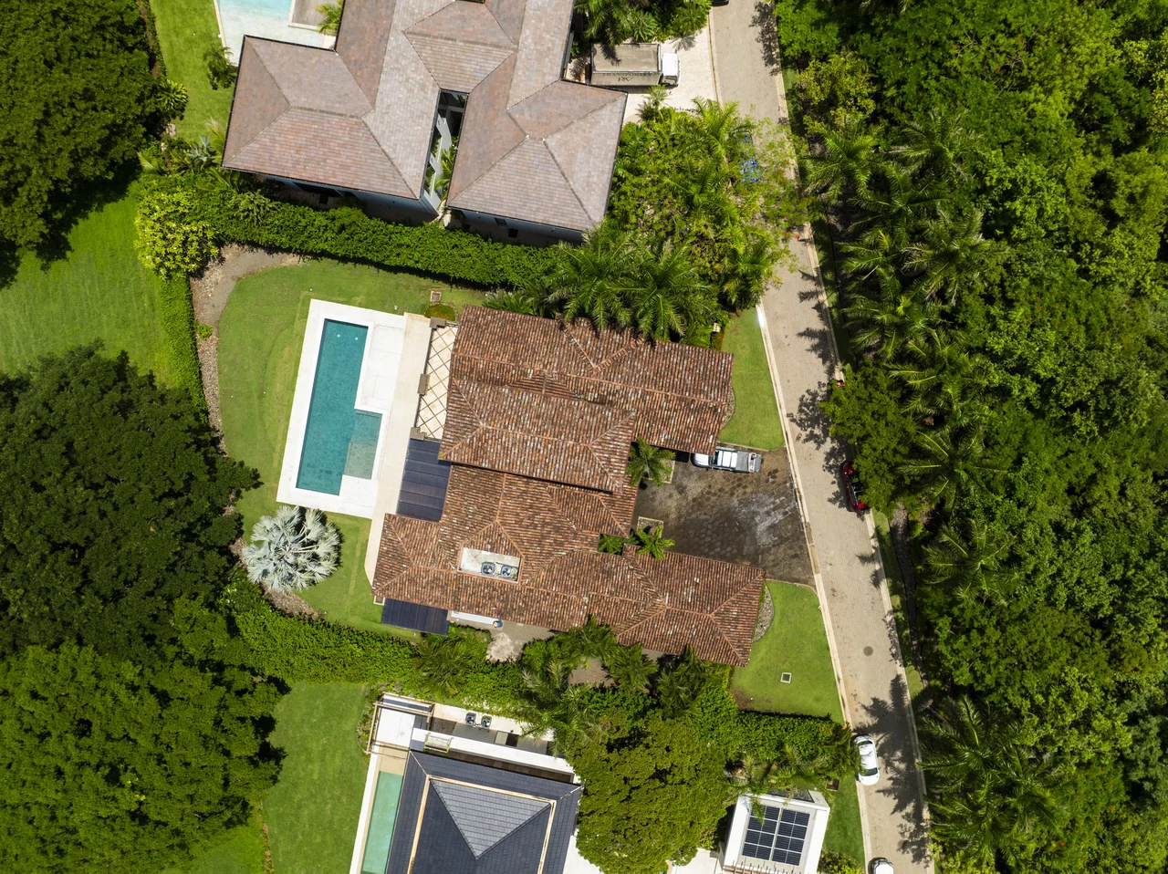La Dulce Vida 7: Exclusive 5-Bedroom Mansion in La Dulce Vida, Hacienda Pinilla. Unmatched Elegance & Privacy - Gallery image 33