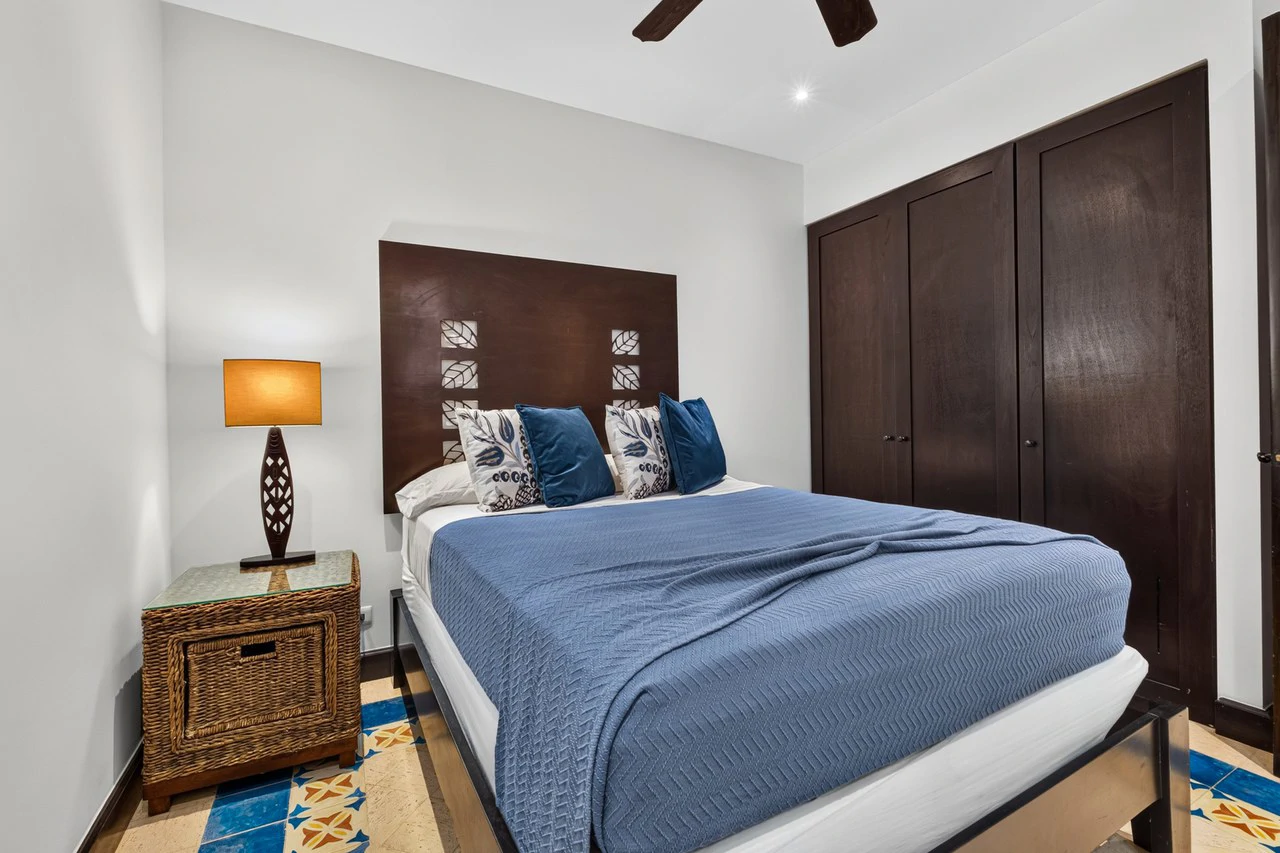 16 Avenida La Antigua: Renovated Turn- Key Living in the Heart of Las Catalinas - photo 17