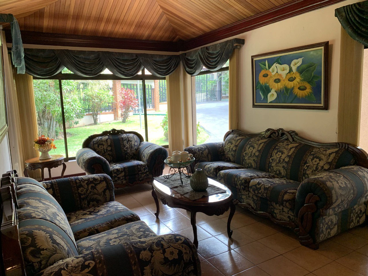 Villa For Sale in El Roble - Gallery image 4