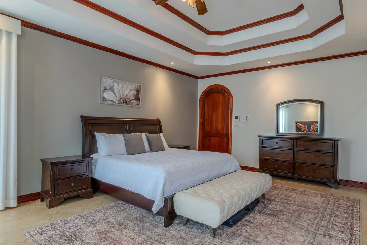 Luxury Home with Pool, Bar Area & Resort-Level Amenities | 6 br, 4.5 ba in Perez Zeledon - Gallery image 24