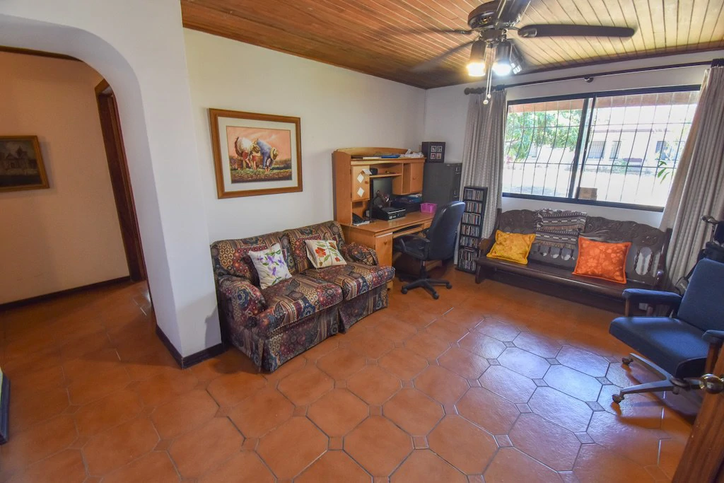 House For Sale in Bosques de Doña Rosa - Gallery image 15