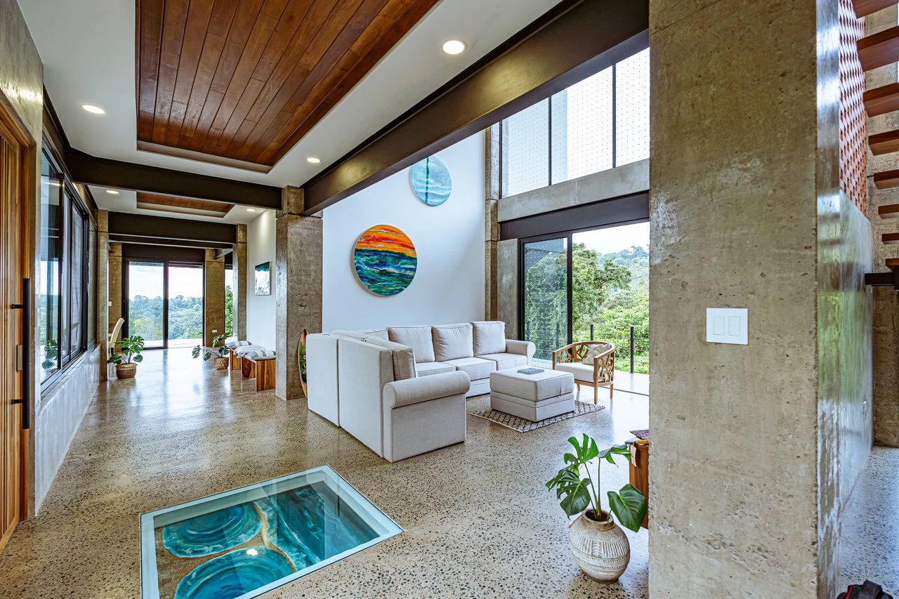 Casa Las Brisas Stunning Whale’s Tail Ocean View Home in Uvita - Gallery image 14