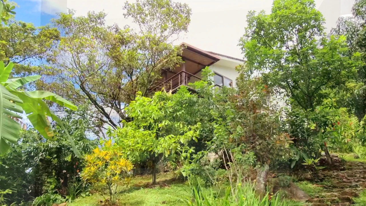 lote 10 La Ecovilla: A BEAUTIFUL HOUSE FOR SALE IN THE GENUINE LA ECOVILLA - Gallery image 2