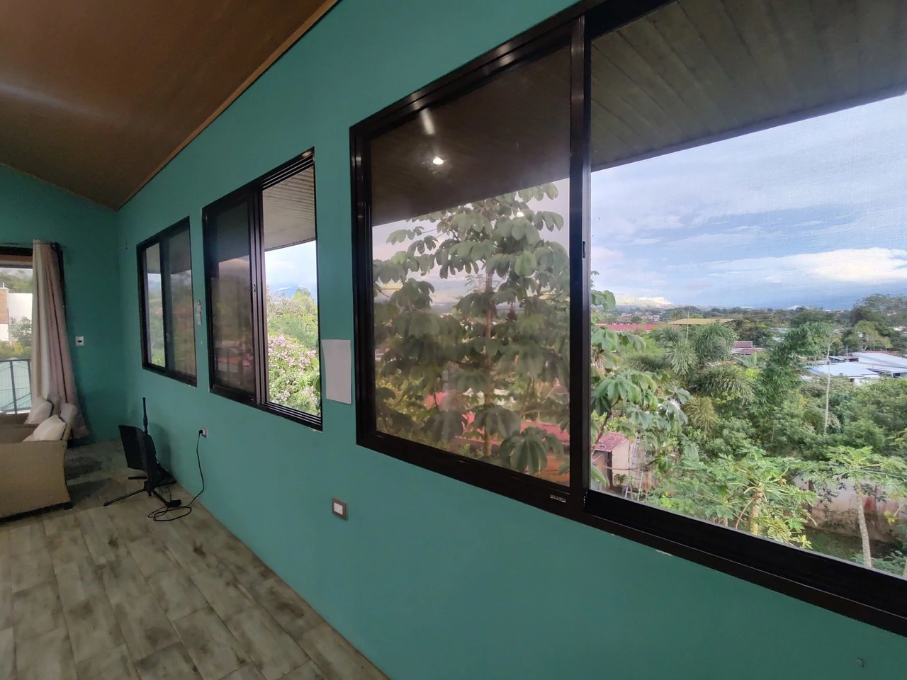 Panoramic Valley View Home with Direct Mount Chirripo Views Near San Isidro - Gallery image 14