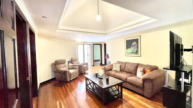 Casa Pinares: Rare 0.30-Acre Sprawling Garden Estate in Pinares, Curridabat | 1,241 m² Lot with Mature Trees, Protected Forest Views & 5,380 Sq. Ft. Build - photo 25