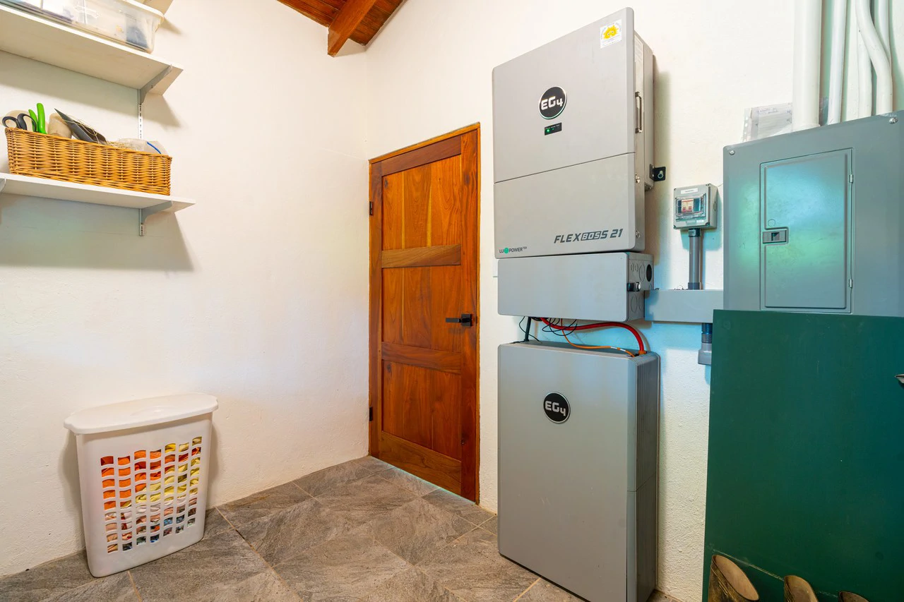 Villa Allamanda: Privacy Galore, Ocean, Jungle and Mountain Views - Gallery image 59