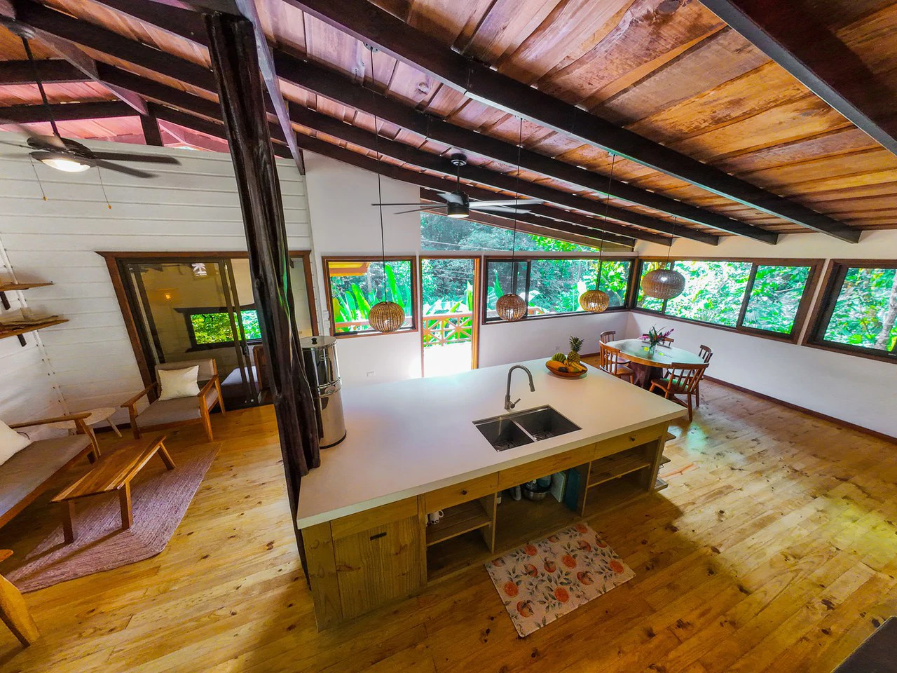 Serene Jungle Home + Guest Cabin on 3 Acres and River - Gallery image 3