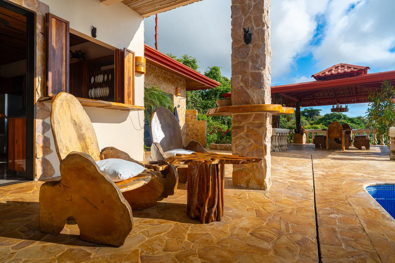 Mountain House For Sale in Escaleras - Gallery image 56