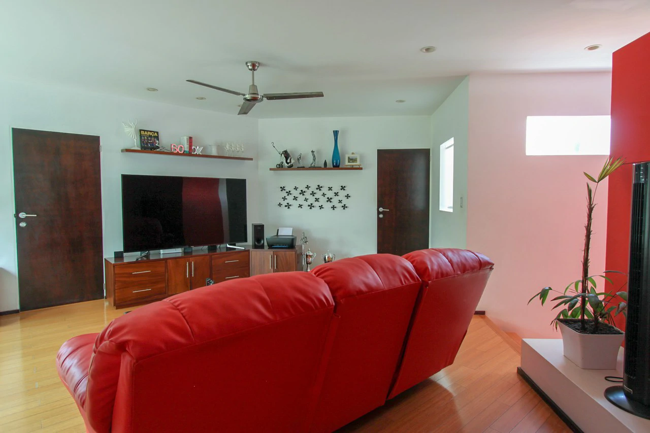 Modern Golf Course Haven: Spectacular Home in Valle del Sol, Santa Ana - Gallery image 25