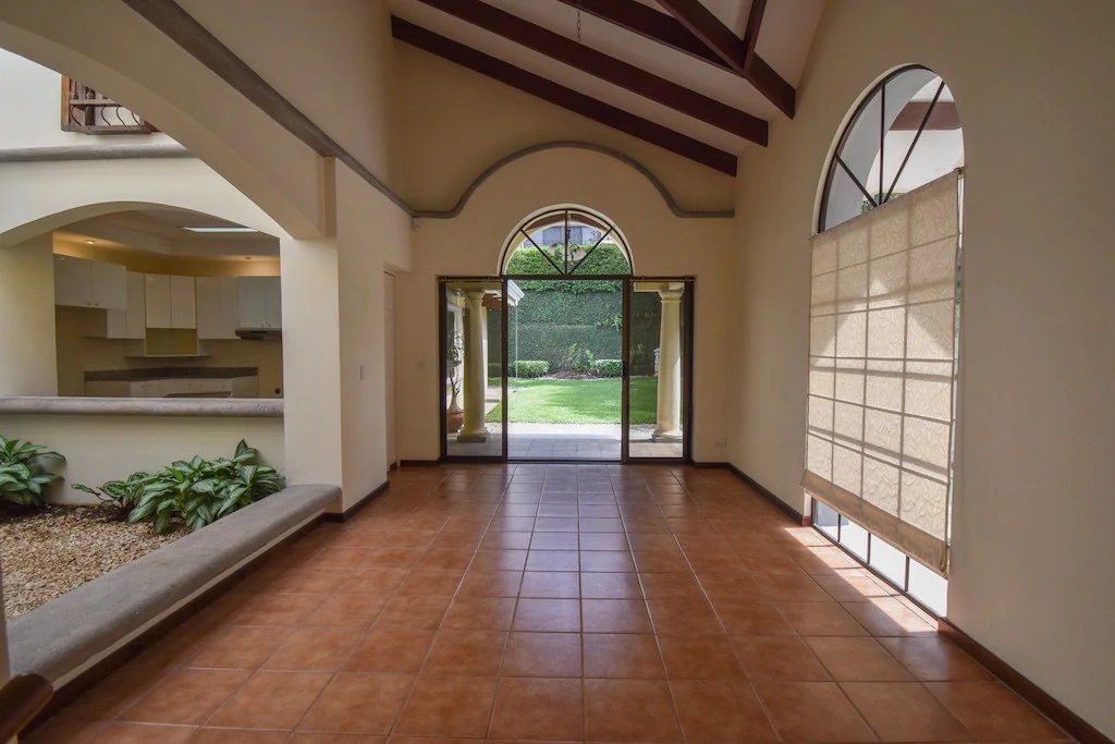 House For Sale in Pozos - Gallery image 13