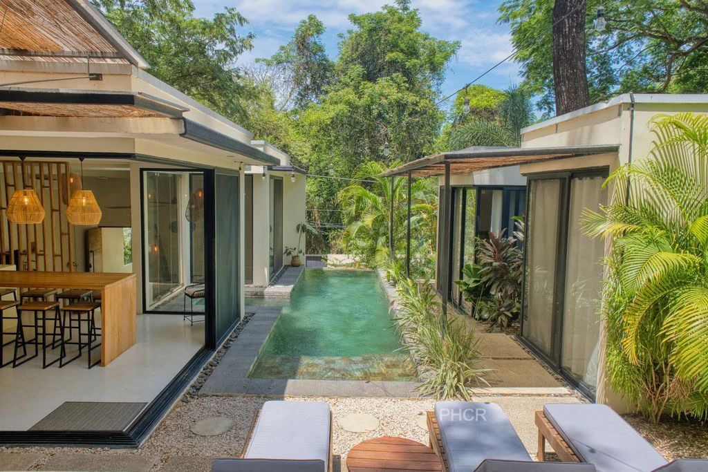 Casa Mareva: Luxury Tropical villa 5 minutes from Playa Pelada - Guiones Nosara