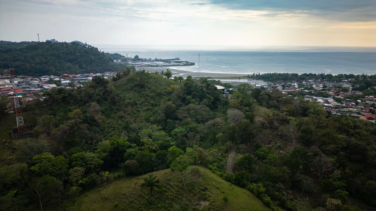 Mountain House For Sale in Quepos - Gallery image 39