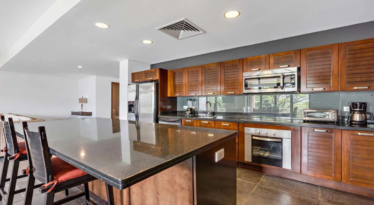 Rainforest 22B: Live in the number one luxury development with private beach in the national reserve of Manuel Antonio - Gallery image 7