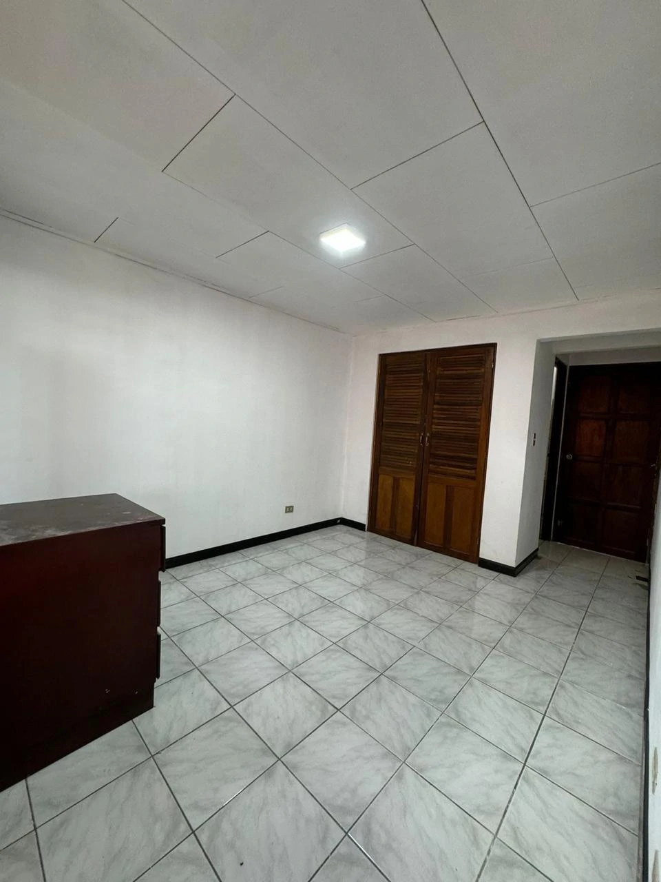 HOUSE FOR SALE IN RESIDENTIAL LISBON - Gallery image 10