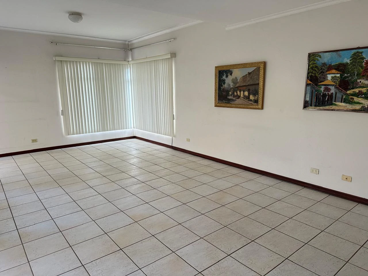 House for sale in Lomas de Ayarco - Gallery image 9