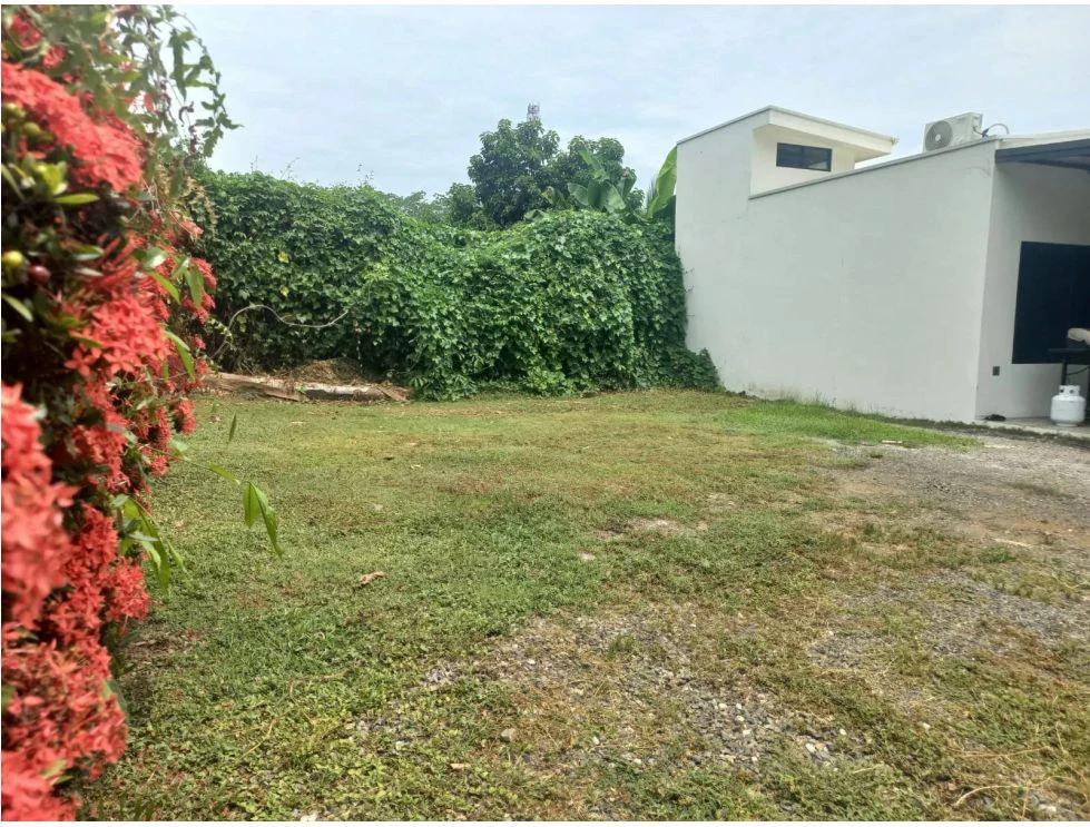 Residential Lot in Jacó, Garabito, Puntarenas: Your Opportunity to Build Your Ideal Home - photo 10