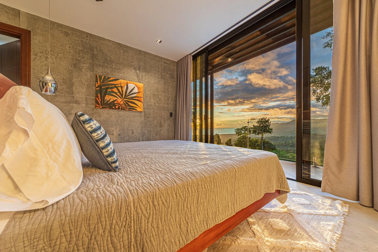 A True Estate Beyond Compare, Ocean Views For Miles: Mountain House For Sale in Uvita - Gallery image 28