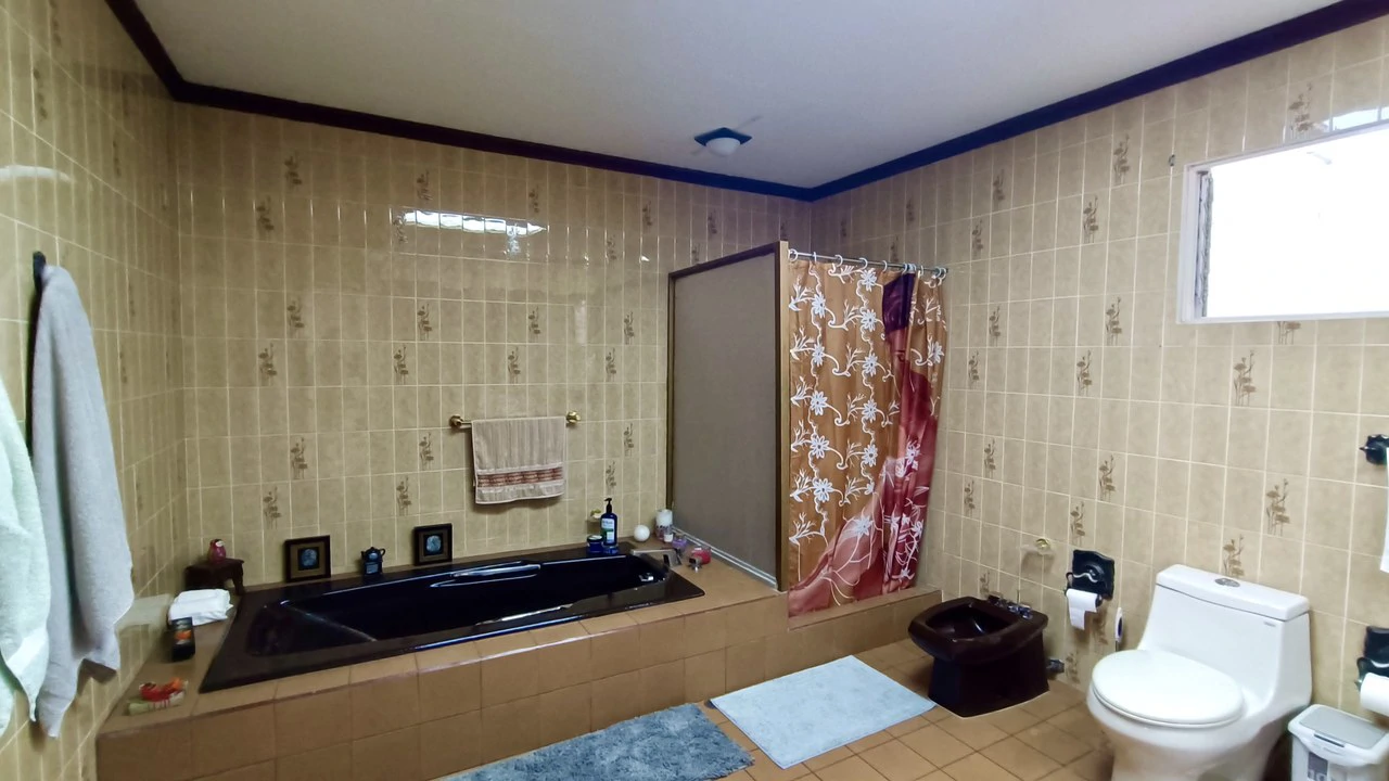 Luxury home in Rohrmoser, San Jose, Costa Rica - Gallery image 49