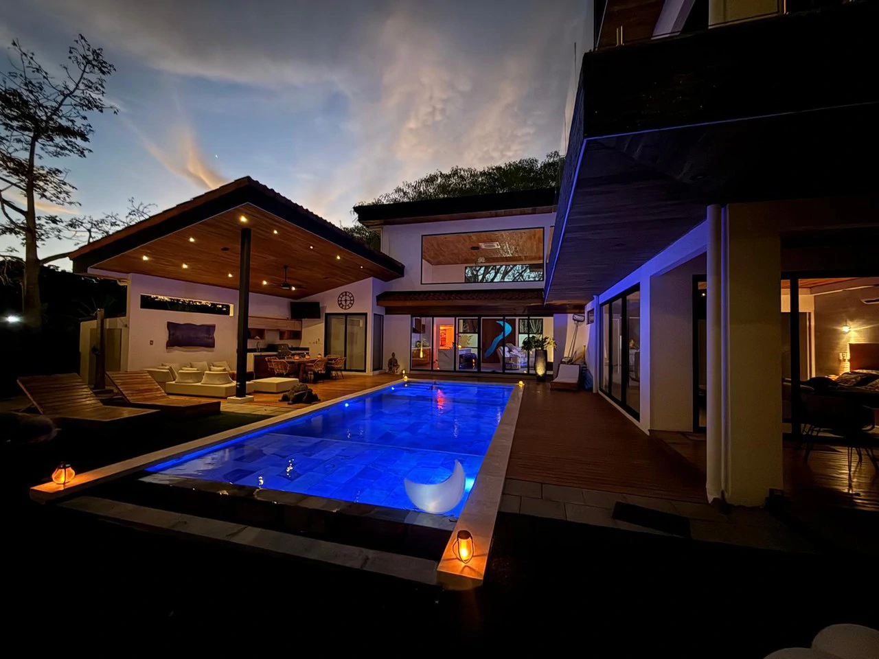 Casa La Ola Perfecta: Luxury 5-Bedroom Home with Pool Near the Beach in Hacienda Pinilla - Gallery image 32
