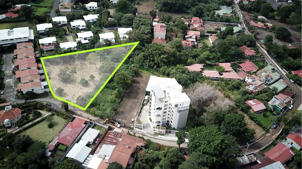 Home Construction Site For Sale in San Rafael
