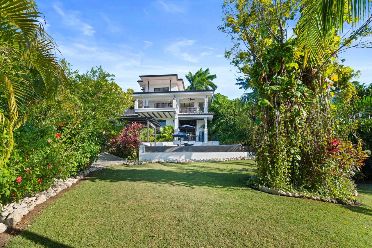 Villa Melina: Reserva Conchal Stunning Ocean and Golf course views - Gallery image 51