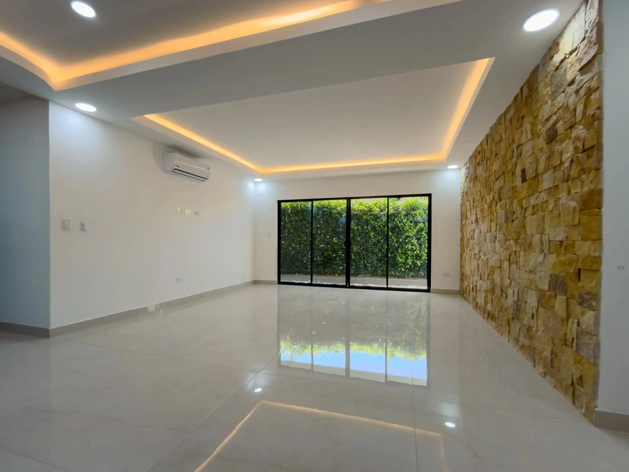 House for sale un gated community in Liberia Guanacaste - Gallery image 8