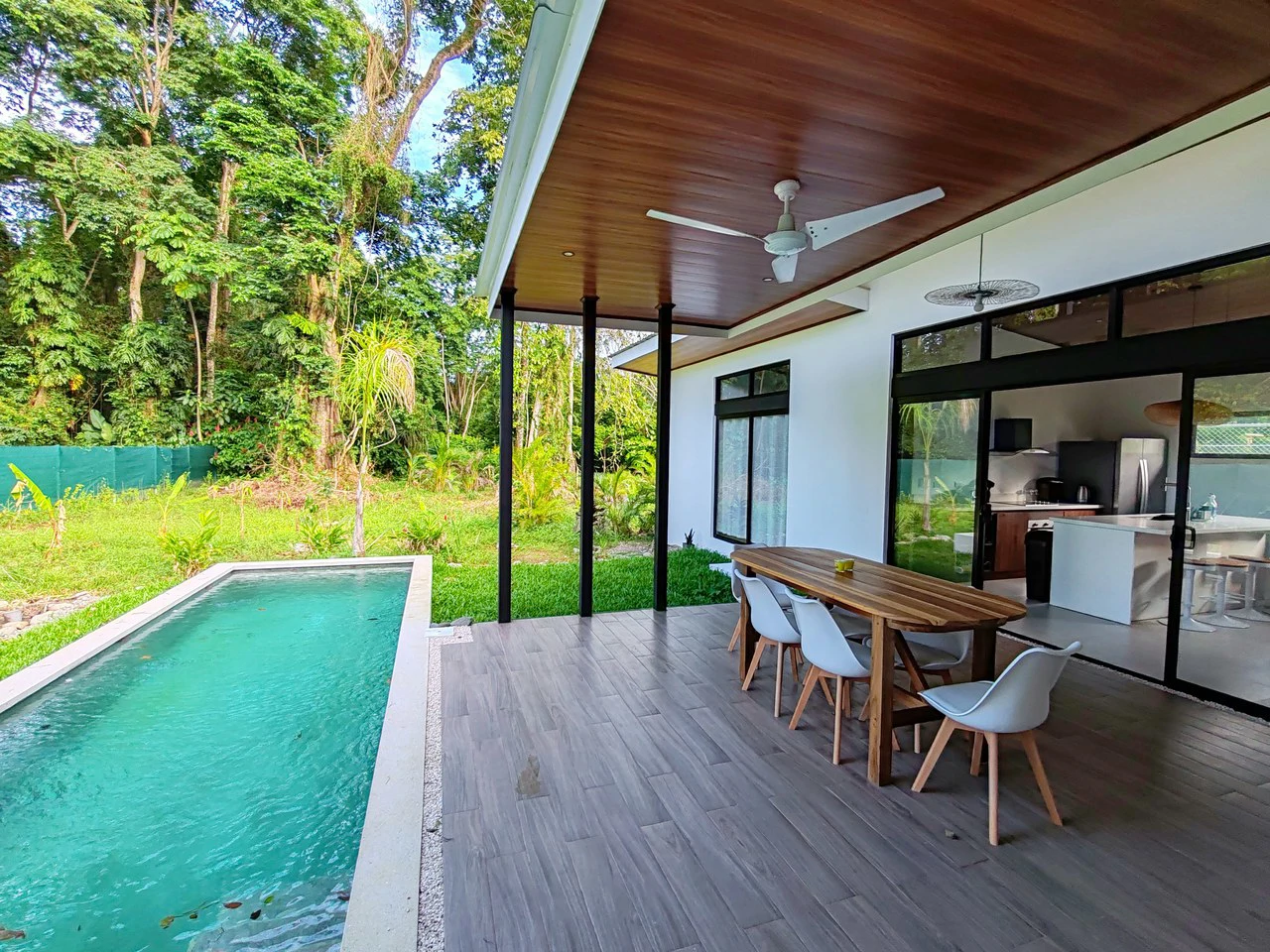 ID 4205: Modern Three-Bedroom Villa with Private Pool – Playa Negra, Puerto Viejo, Costa Rica - Gallery image 4