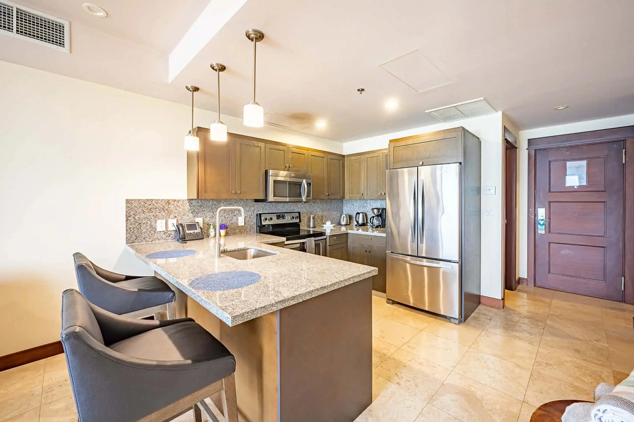 Beachfront Ocean View 1-BR Condo at Croc’s Resort & Casino – Jacó - Gallery image 12