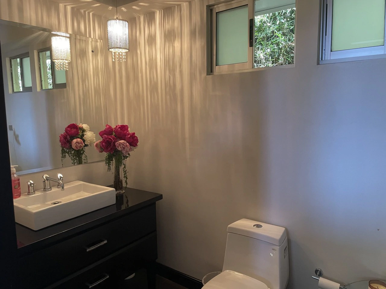 House For Sale in San Antonio - Gallery image 12