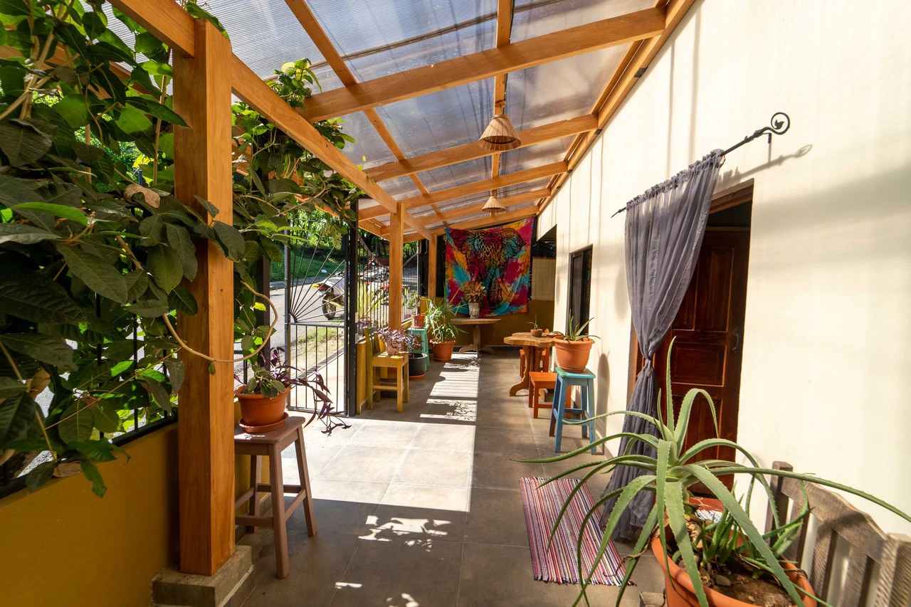 Casa Guacamayo: Near the Coast House For Sale in Playa Samara - Gallery image 2