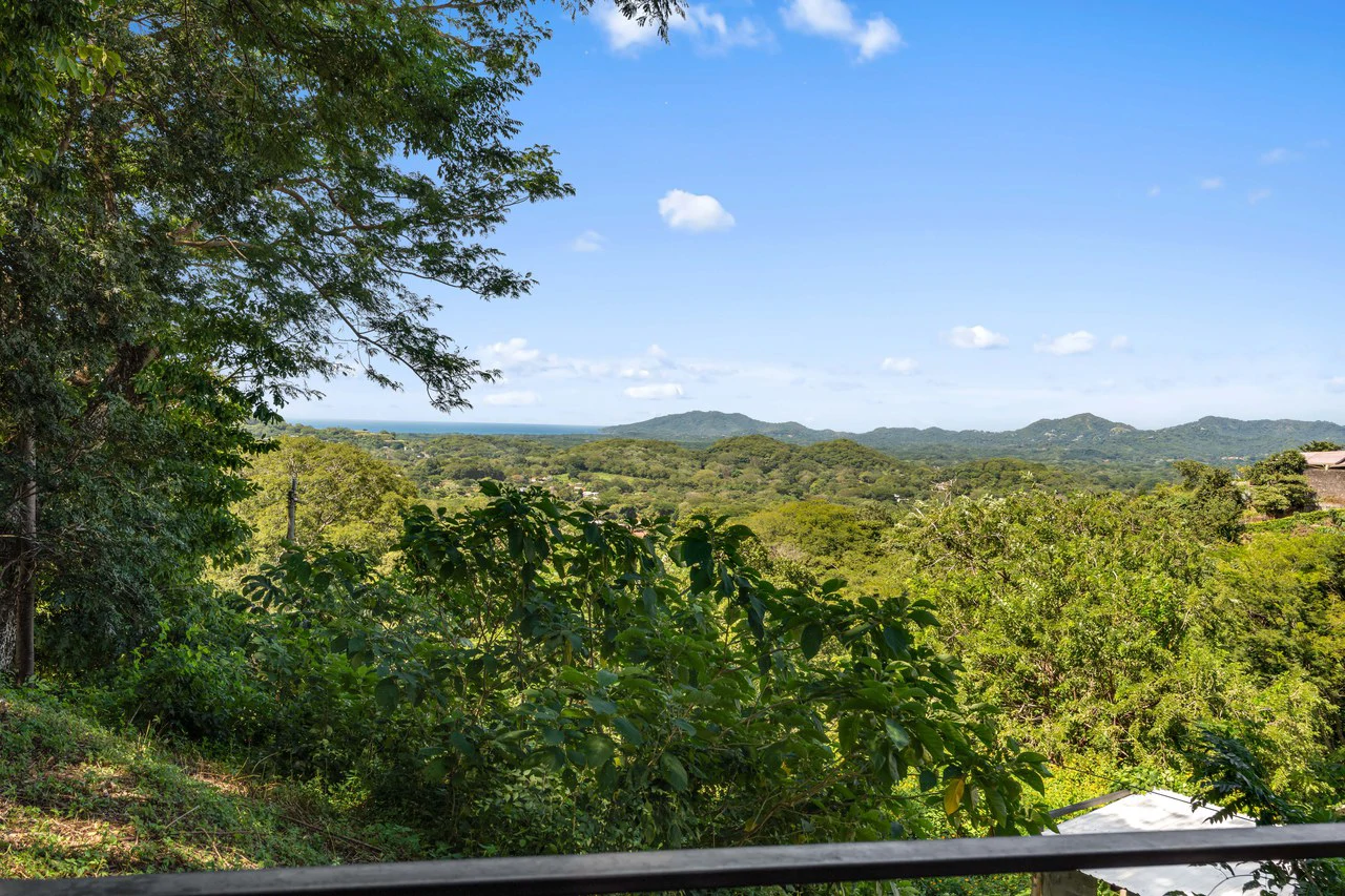 Casa Siempre Surfeando: Ocean Views + 1.45 Acres - Gallery image 33
