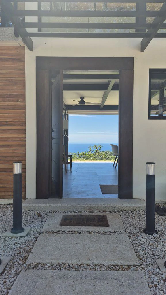 Casa Pacifica: Contemporary Home with Spectacular Ocean View - Pool and Jacuzzi - Gallery image 12
