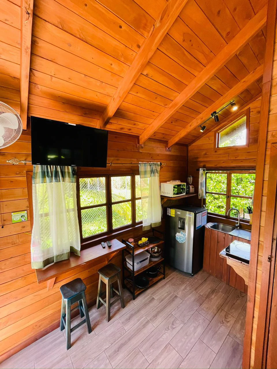 Cabin Rentals: Turnkey Investment Property - Gallery image 4