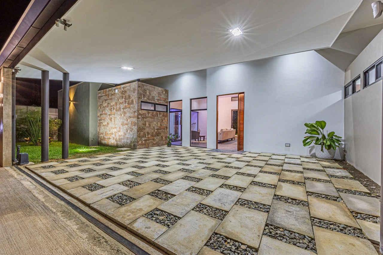 STYLISH 3 BED, 3 BATH BRAND NEW VILLA IN UVITA.: Mountain Villa For Sale in Uvita - Gallery image 55
