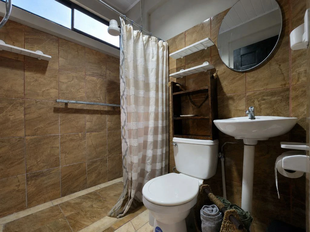 Casa Elo:  Home Close to the Beaches, Combining Local Living with Rental Potential - photo 13