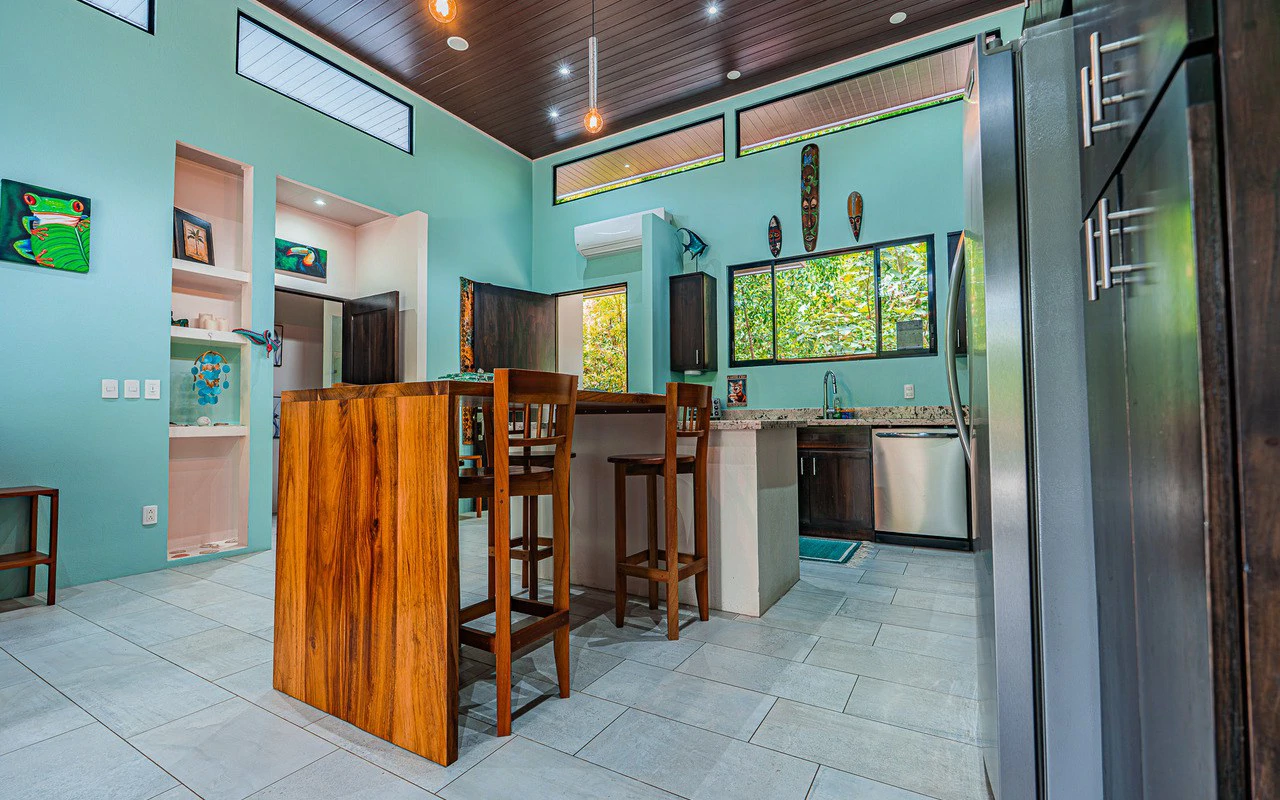 Riverfront Baru Estate Luxury Oasis Walkable to Playa Dominical - Gallery image 18