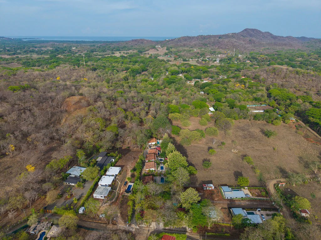 Villa Los Monos: High-Income 9-Unit Rental Property Near Playa Grande - Gallery image 88
