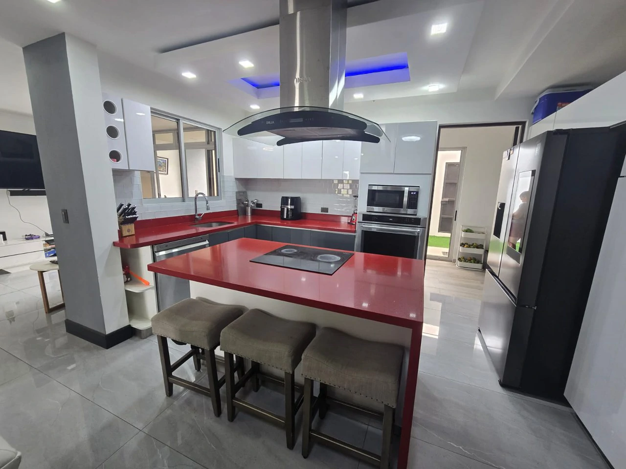 House for sale in Hacienda El Coyol Condominium, Alajuela - Gallery image 2