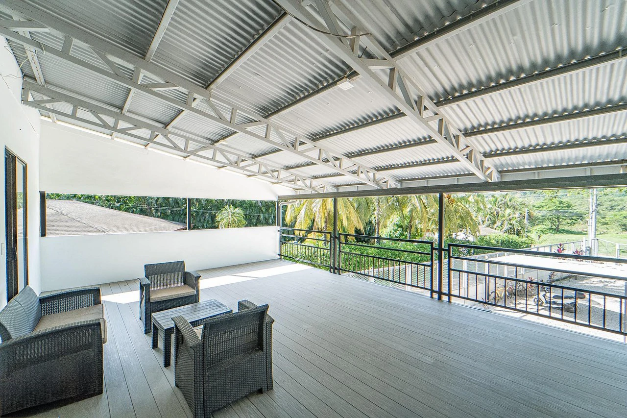 Cantarana Studios: Multiunit Property with tons of Potential - photo 21