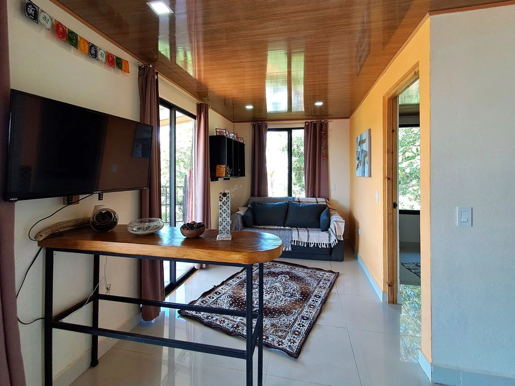 Casa Vista Verde: 1-Bedroom Home with Panoramic Mountain Views & Future Development Potential – Cuesta Grande - photo 11
