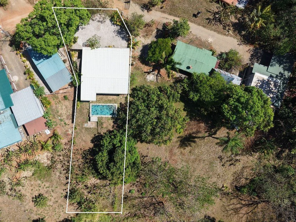 Casa Dulce Sueño: Charming 4-Bedroom Renovated Home with Brand New Pool in Peaceful Santo Domingo, close to Samara Beach - Gallery image 28