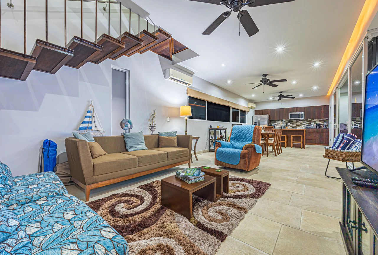 Elegant Tropical Villa Steps from Playa Hermosa – Gated Community - Gallery image 5
