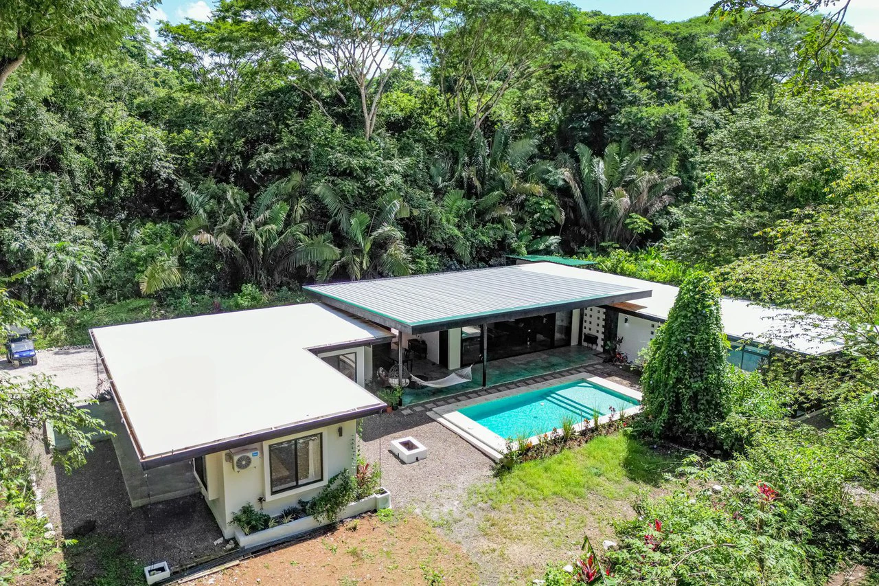 Villa Shanti - Exclusive and Modern Tropical Estate Minutes from Samara Beach: Mountain House For Sale in Playa Samara