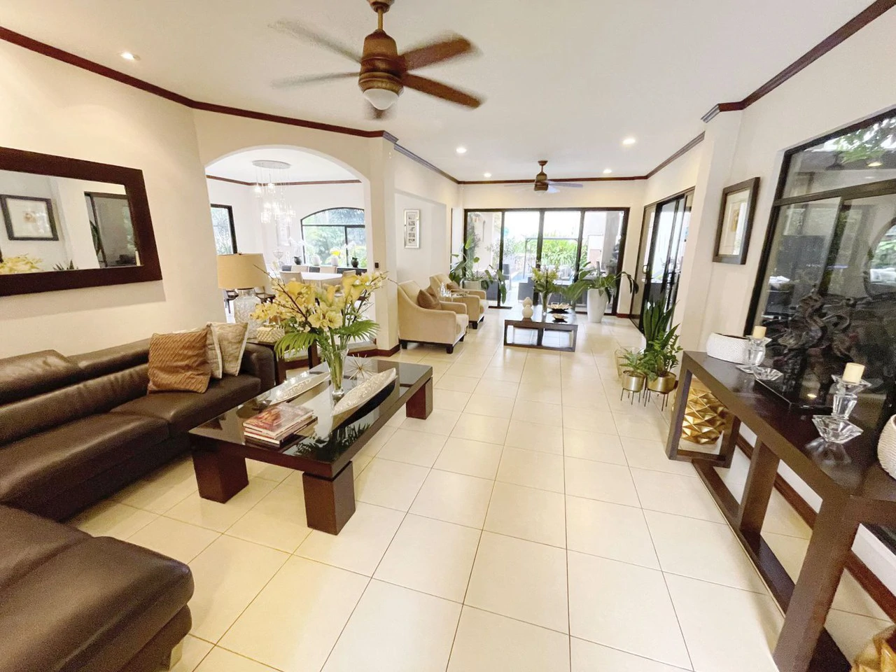 House For Sale in Lindora - Gallery image 3