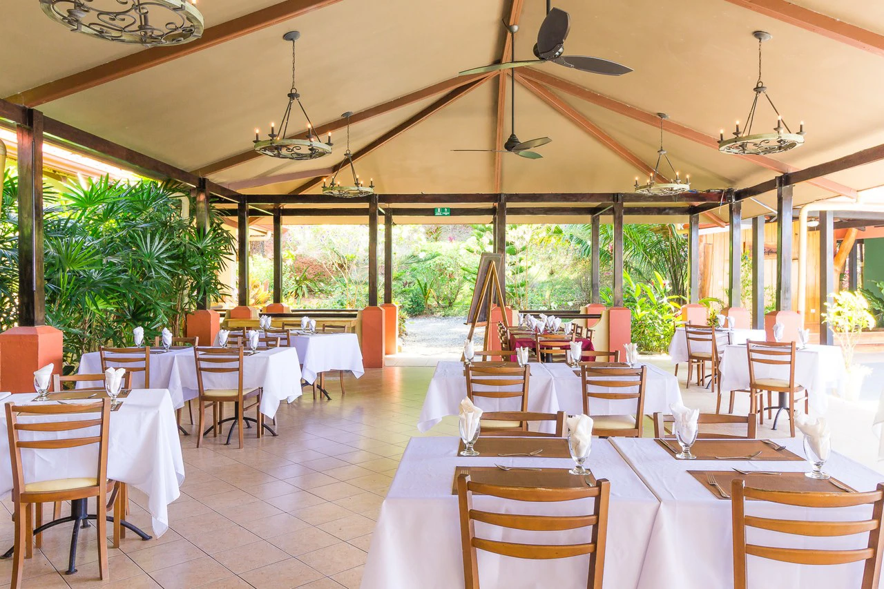 Popular 20-room Boutique hotel /retreat. Stunning ocean views - Gallery image 4