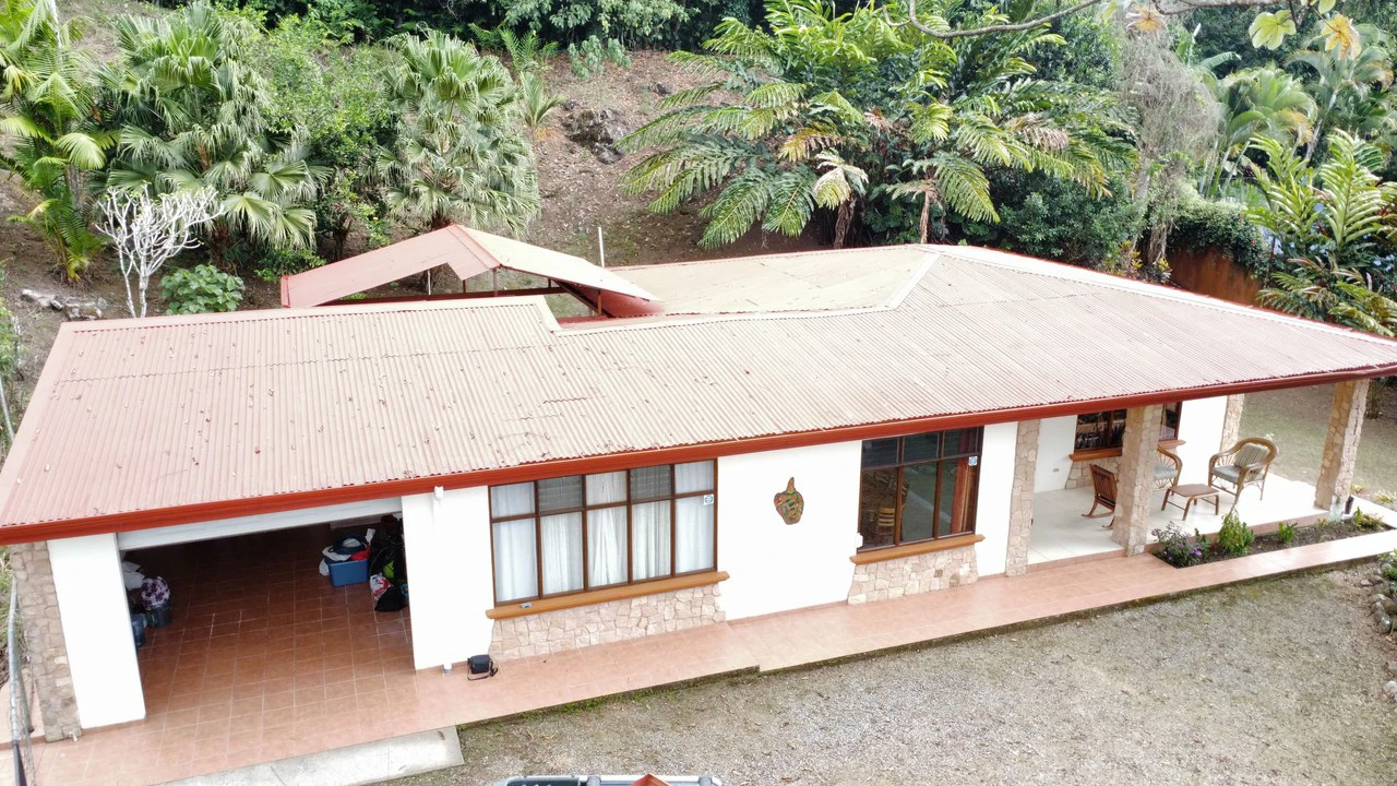 CASA EN QUEBRADAS DE EMMA: Mountain House For Sale in Quebradas