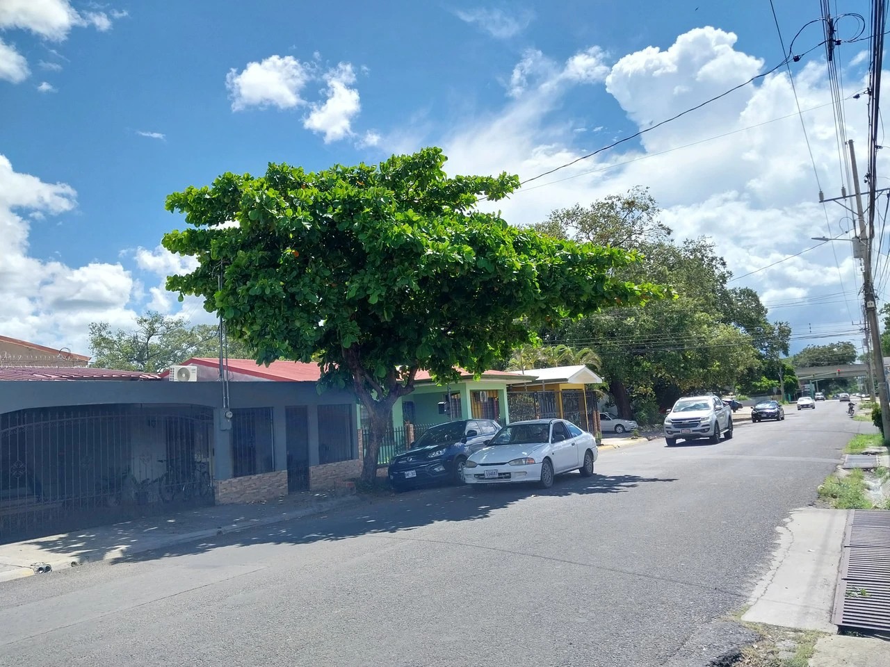 C168: House For Sale in Liberia - Gallery image 2