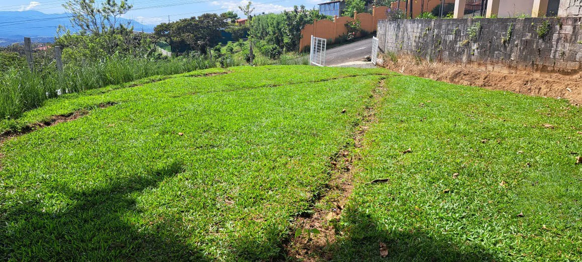 Lot for Sale in San Isidro de Grecia – Fresh Climate and Stunning Views - Gallery image 5
