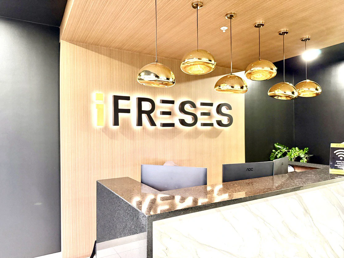 Torre iFreses —: Apartment for Sale | 1 Bedroom | 17th Floor | Panoramic Views | Airbnb Friendly | Curridabat | $115,000